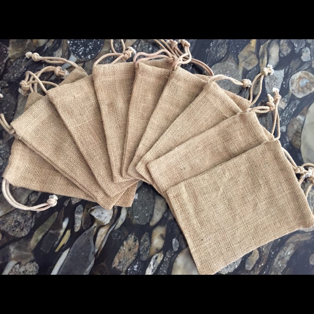 Assortment of jute and cotton bags